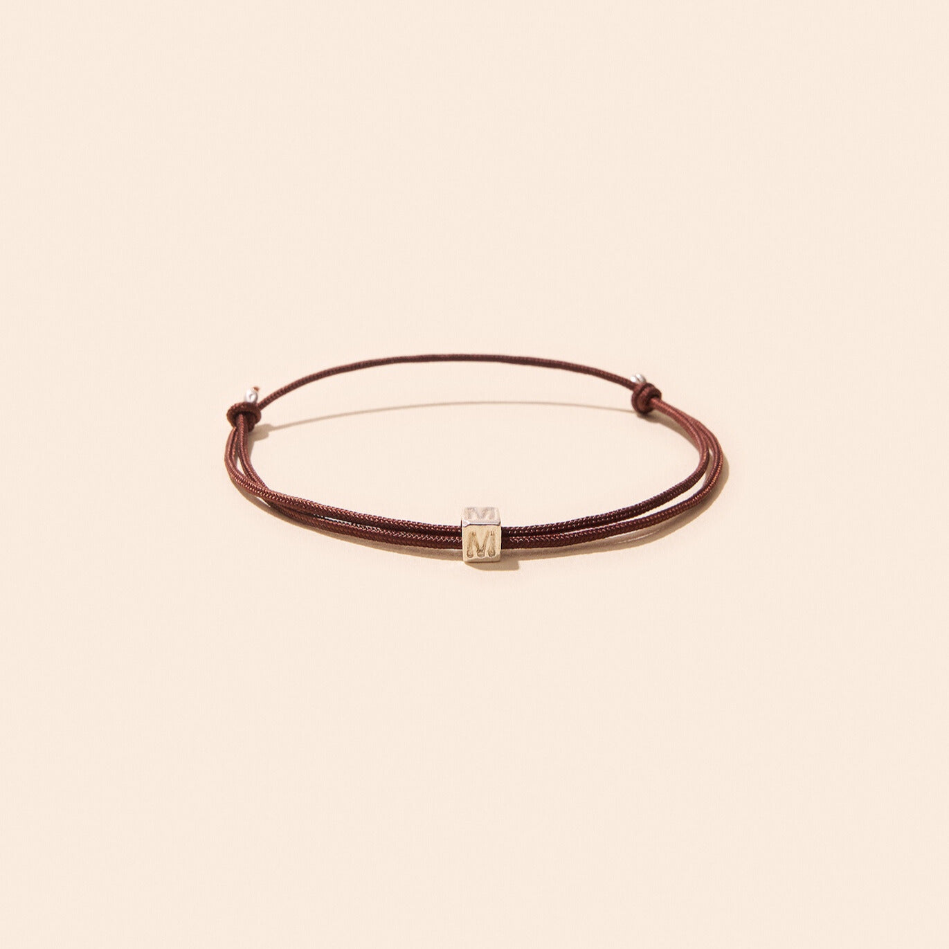 bracelet-cordon-marron-Modifie.jpg